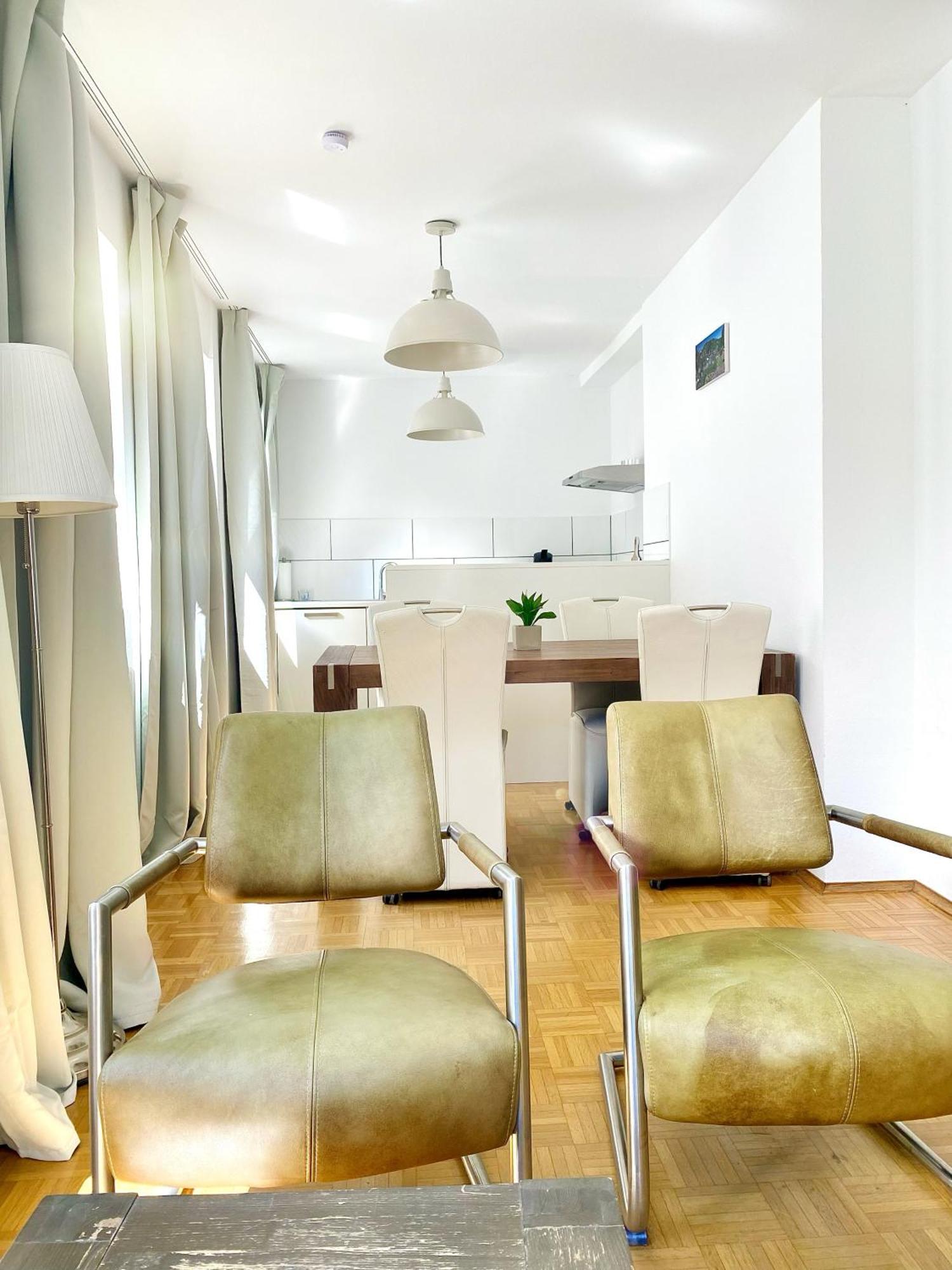 City Apartments Μονσάου Εξωτερικό φωτογραφία
